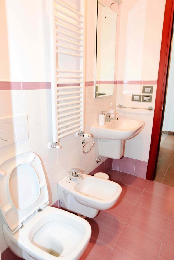 Bed and Breakfast Rinaldi House Torriana Exteriér fotografie