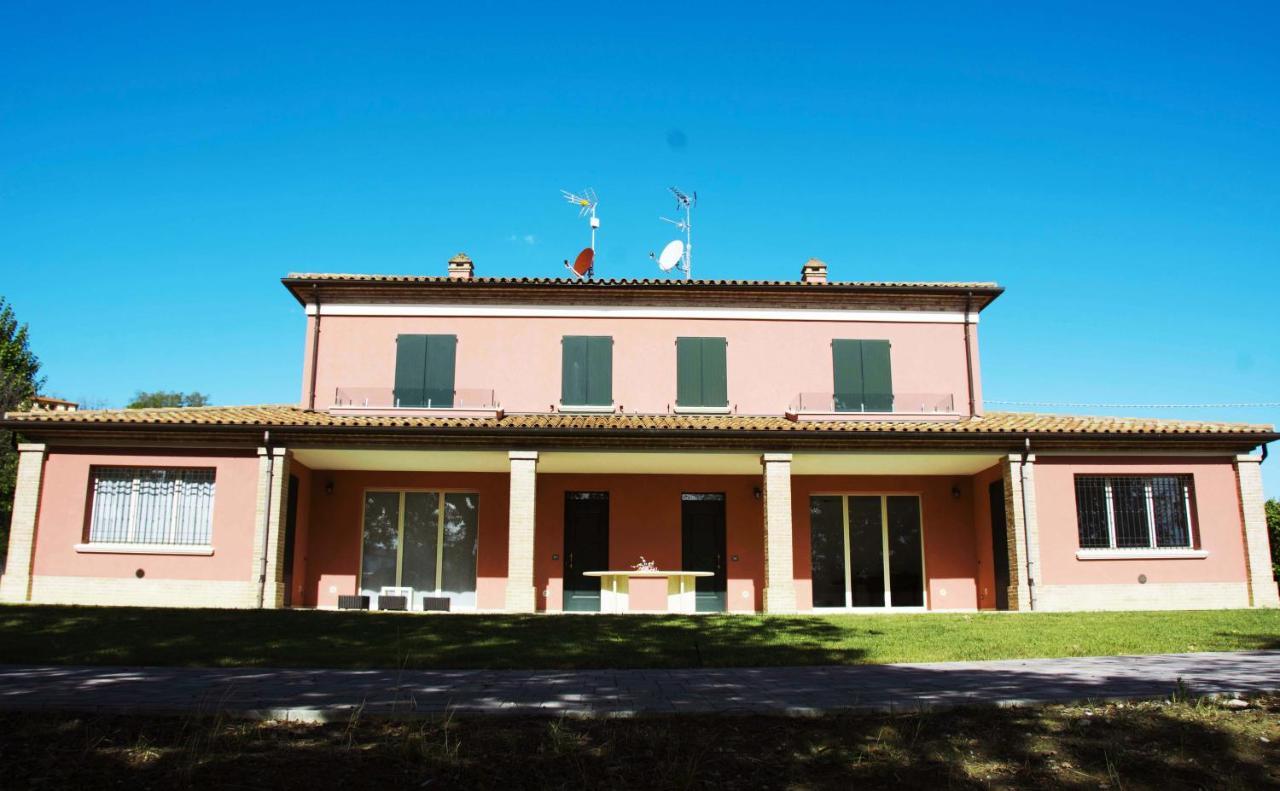 Bed and Breakfast Rinaldi House Torriana Exteriér fotografie